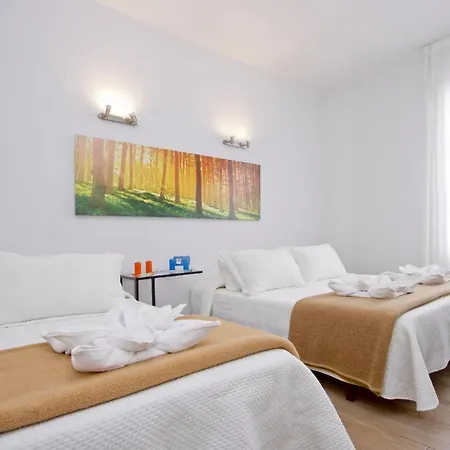 מלון Barcelona City Hotel *