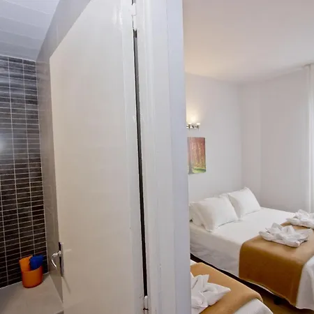 Barcelona City Hotel