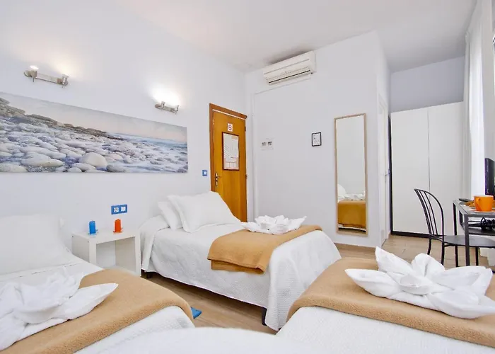 Barcelona City Hotel *