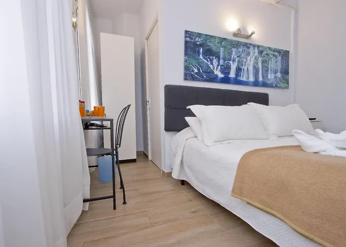 Barcelona City Hotel *