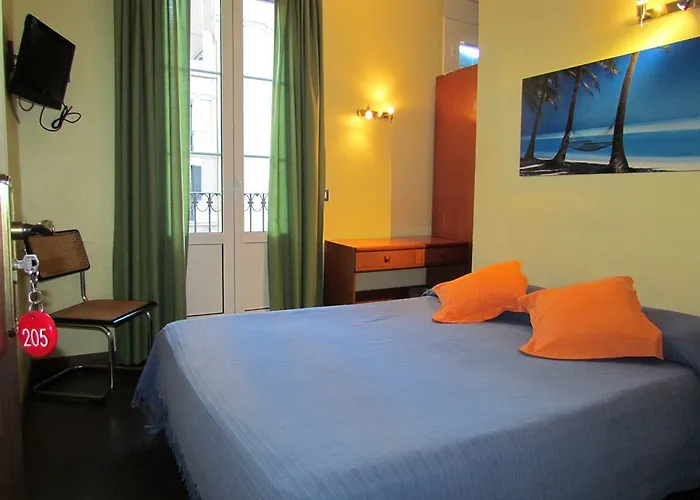 Barcelona City Hotel *