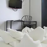 מלון Barcelona City Hotel ברצלונה